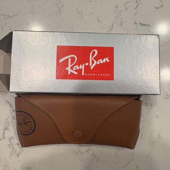 Ray Ban sunglasses - Picture 5 of 6